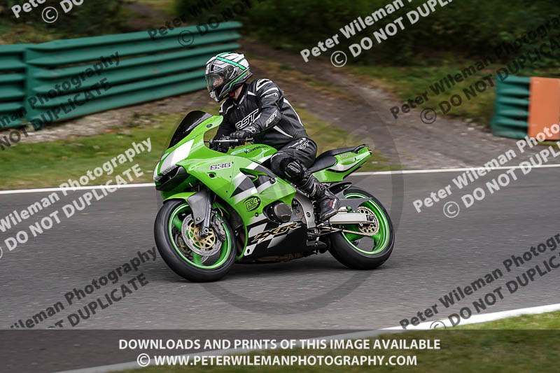 cadwell no limits trackday;cadwell park;cadwell park photographs;cadwell trackday photographs;enduro digital images;event digital images;eventdigitalimages;no limits trackdays;peter wileman photography;racing digital images;trackday digital images;trackday photos